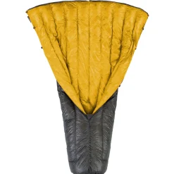 Enlightened Equipment Enigma 850FP 20F Down Quilt with Draft Collar