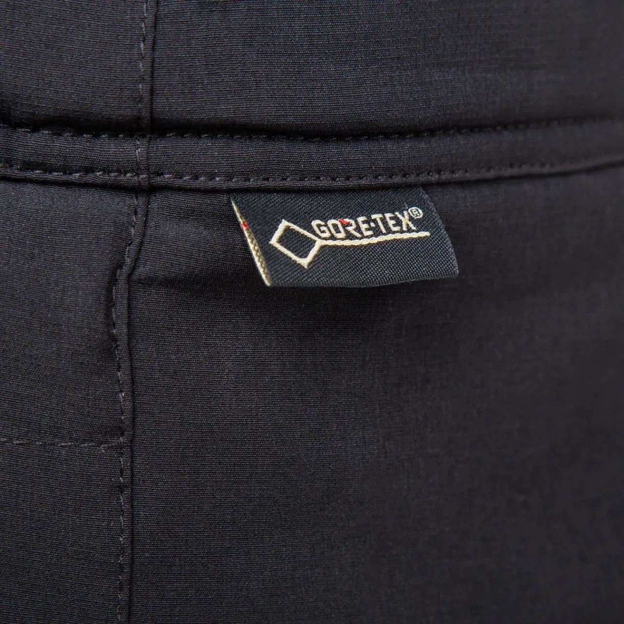 Trekmates Lowick Gore-Tex Hat