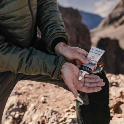 Lifesystems Mountain SPF50+ Sun Protection