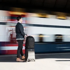 Eagle Creek Ozone 4-Wheel Carry-On 38L