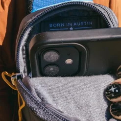 Hyperlite Mountain Gear Shoulder Strap Pocket